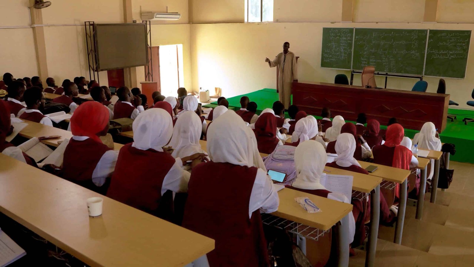 université cheikh ahmadou bamba,UCAB,enseignement supérieur Sénégal,formation diversifiée,insertion professionnelle